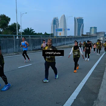 Runner Photo 6257029