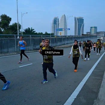 Runner Photo 6257030
