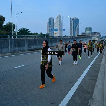 Runner Photo 6257078