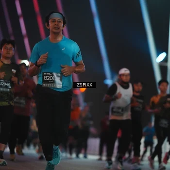 Runner Photo 6257081
