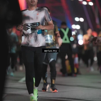 Runner Photo 6257084