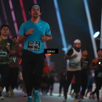 Runner Photo 6257094