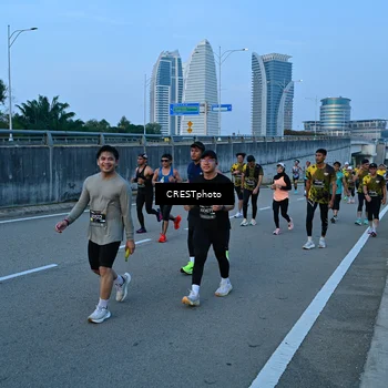 Runner Photo 6257117