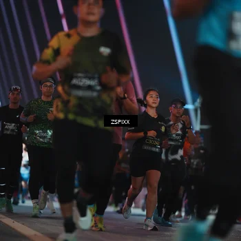 Runner Photo 6257125