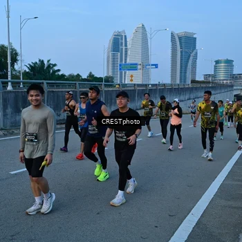 Runner Photo 6257178
