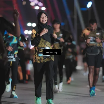 Runner Photo 6257242