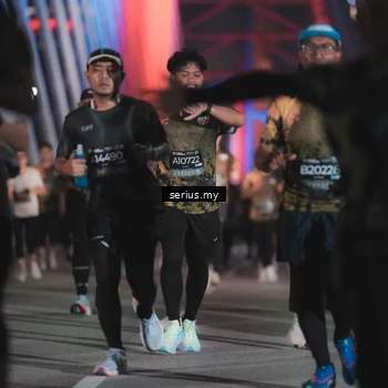 Runner Photo 6257298