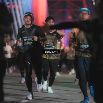 Runner Photo 6257310