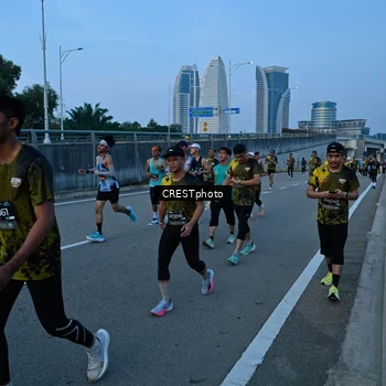 Runner Photo 6257312