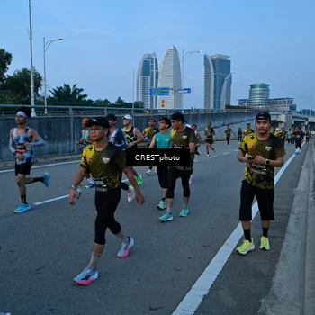 Runner Photo 6257354