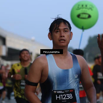 Runner Photo 6257387