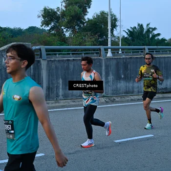 Runner Photo 6257389