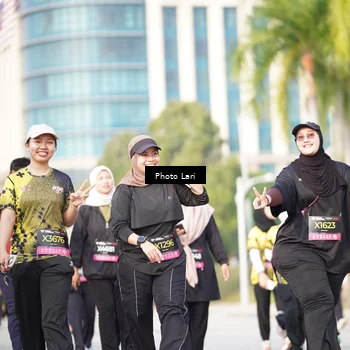 Runner Photo 6257400