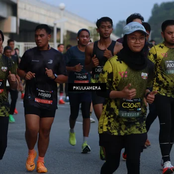 Runner Photo 6257418