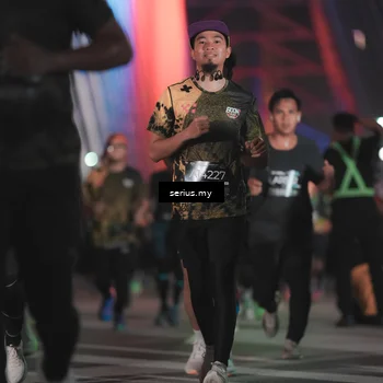 Runner Photo 6257421