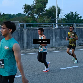 Runner Photo 6257428