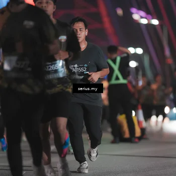 Runner Photo 6257441