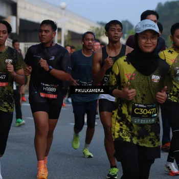 Runner Photo 6257460