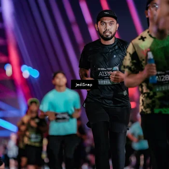 Runner Photo 6257486
