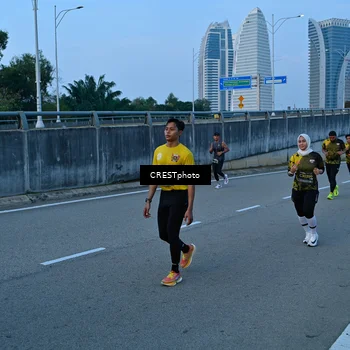 Runner Photo 6257495