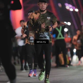 Runner Photo 6257503