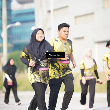 Runner Photo 6257504