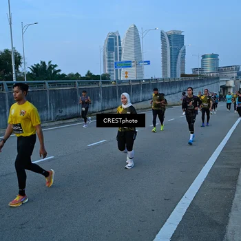 Runner Photo 6257516