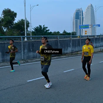 Runner Photo 6257523