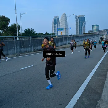 Runner Photo 6257560