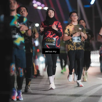 Runner Photo 6257567