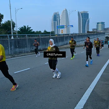 Runner Photo 6257572