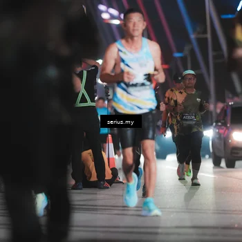Runner Photo 6257599