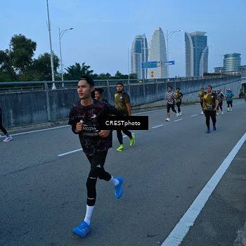 Runner Photo 6257604