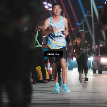 Runner Photo 6257611