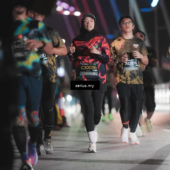 Runner Photo 6257623