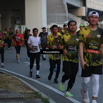 Runner Photo 6257628