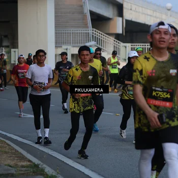 Runner Photo 6257645