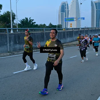 Runner Photo 6257652