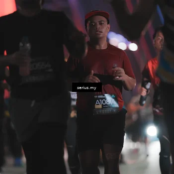 Runner Photo 6257659