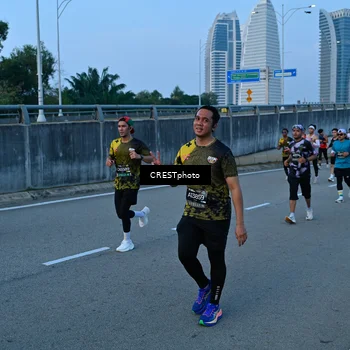 Runner Photo 6257692