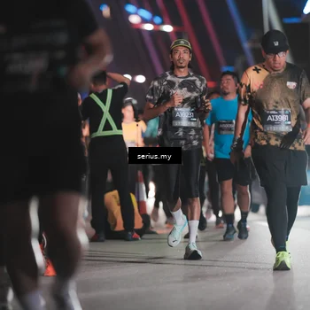 Runner Photo 6257700