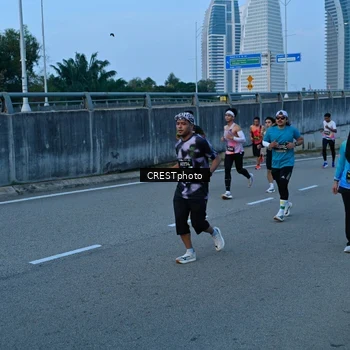 Runner Photo 6257720