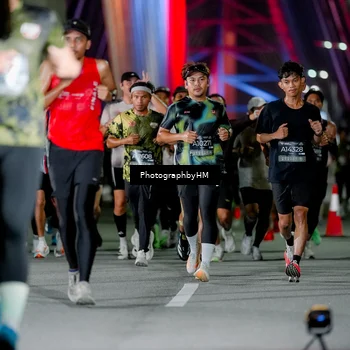 Runner Photo 6257721