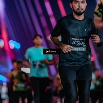 Runner Photo 6257761