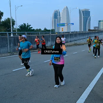 Runner Photo 6257763