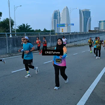 Runner Photo 6257768