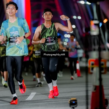 Runner Photo 6257810