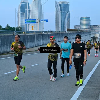 Runner Photo 6257830