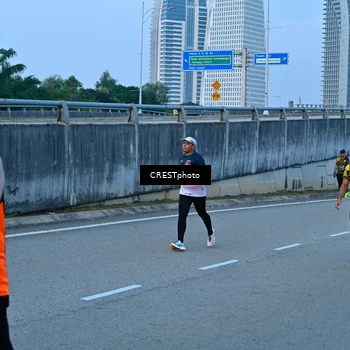 Runner Photo 6257862