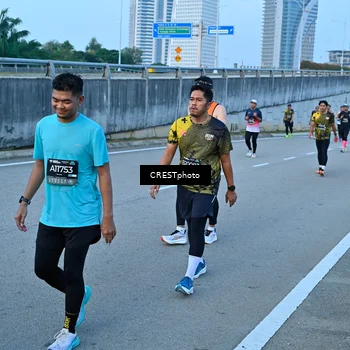 Runner Photo 6257863